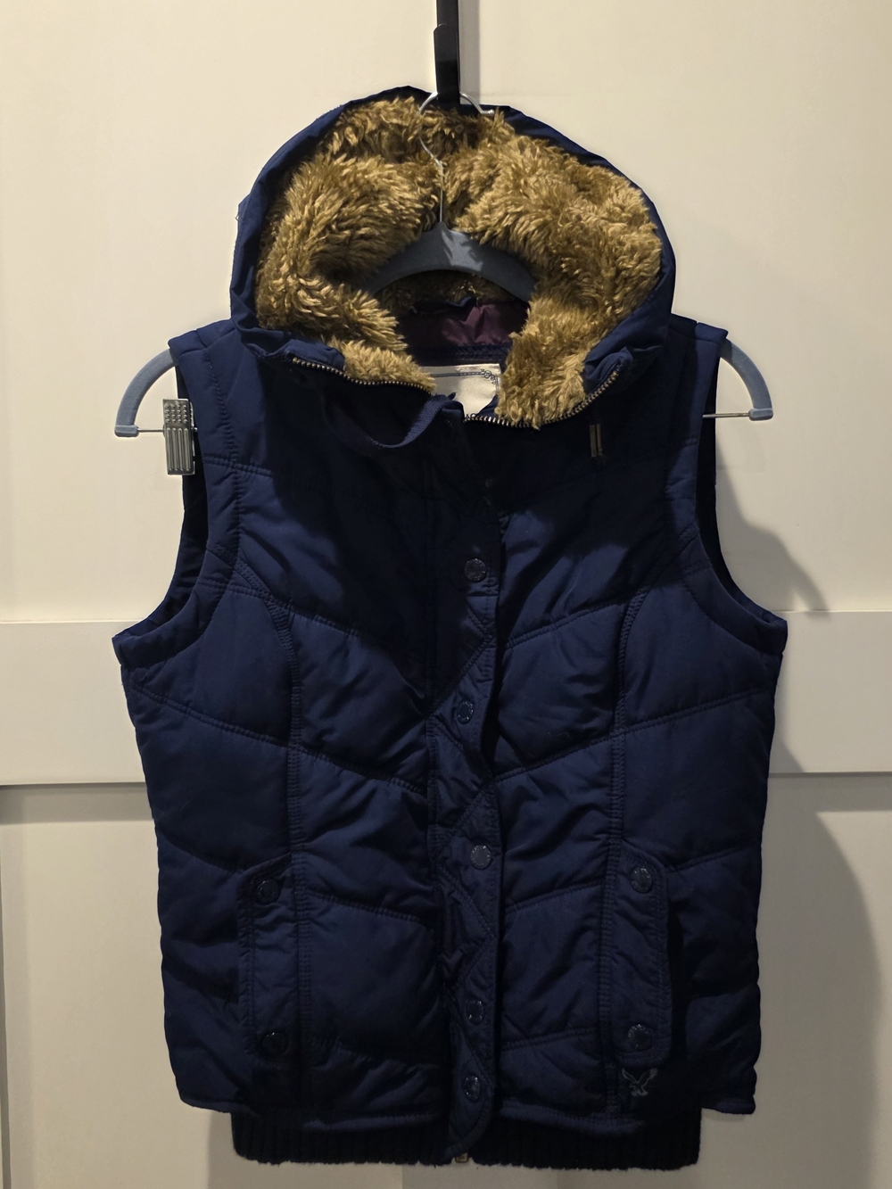 American Eagle Women’s Size XS Navy Furry Lined Hood Puffer Vest Y2K Cabincore